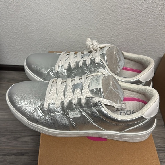 Ryka Classic Sneaker - Picture 7 of 7